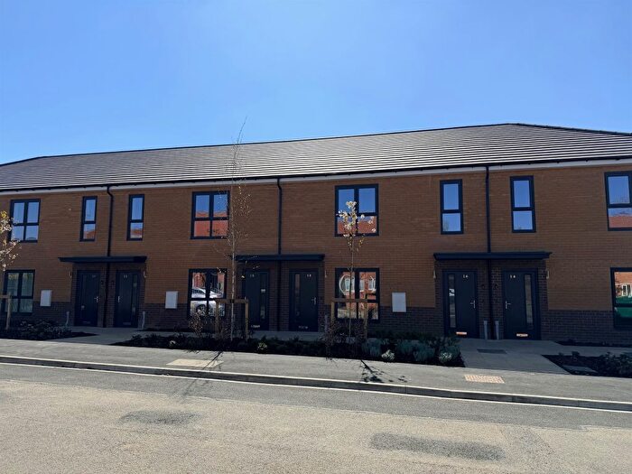 1 Bedroom Flat For Sale In Sturdee Grove, York, YO31