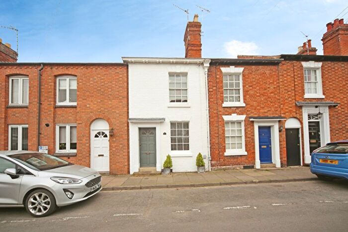 2 Bedroom Terraced House For Sale In College Street, Stratford-Upon-Avon, Warwickshire, CV37