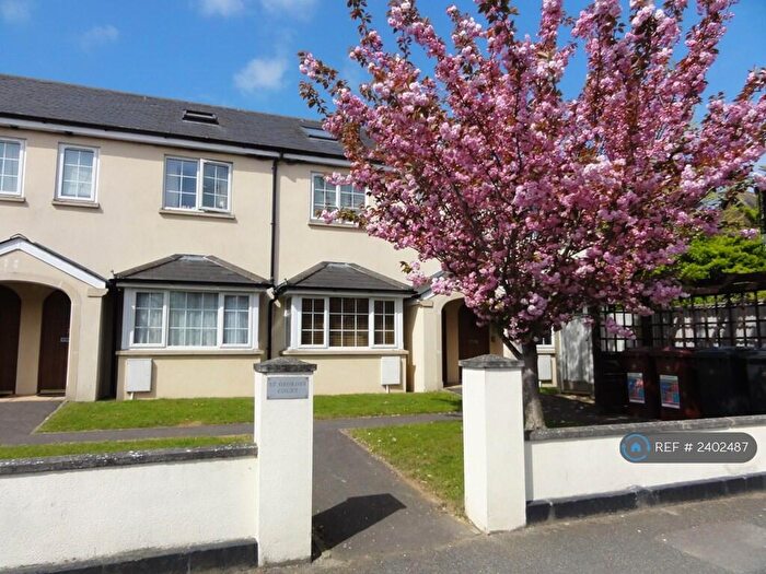 1 Bedroom Flat To Rent In Cleveland Road, Chichester, PO19