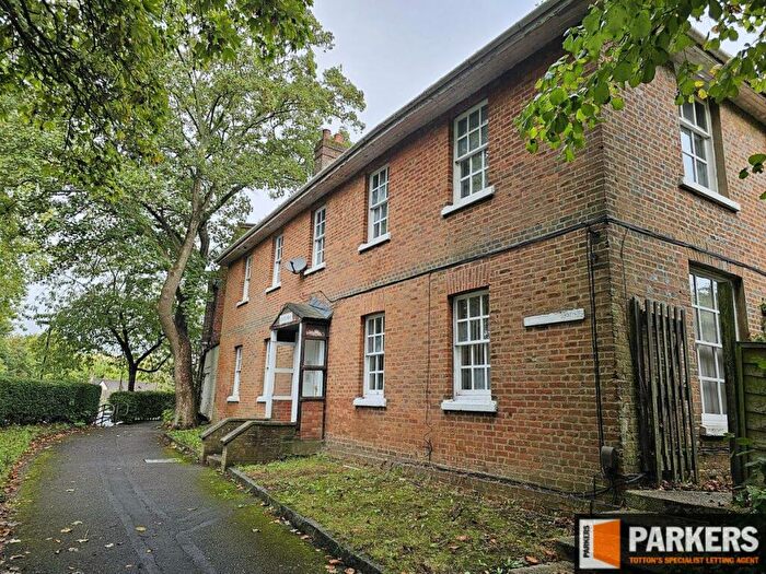 1 Bedroom Flat To Rent In Mansbridge Road, Mansbridge, SO18