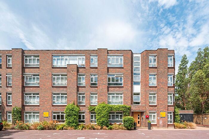 Studio For Sale In Montpelier Row, Blackheath, London, SE3