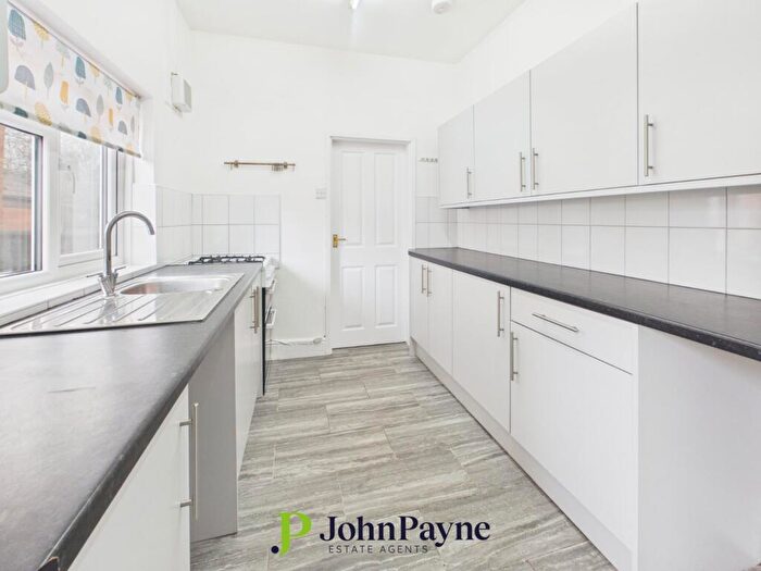 3 Bedroom Terraced House To Rent In Stanley Road, Earlsdon, Coventry, CV5