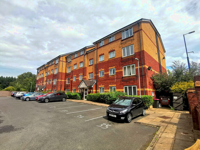 2 Bedroom Apartment To Rent In Little Bolton Terrace, Eccles New Road, Salford, M5