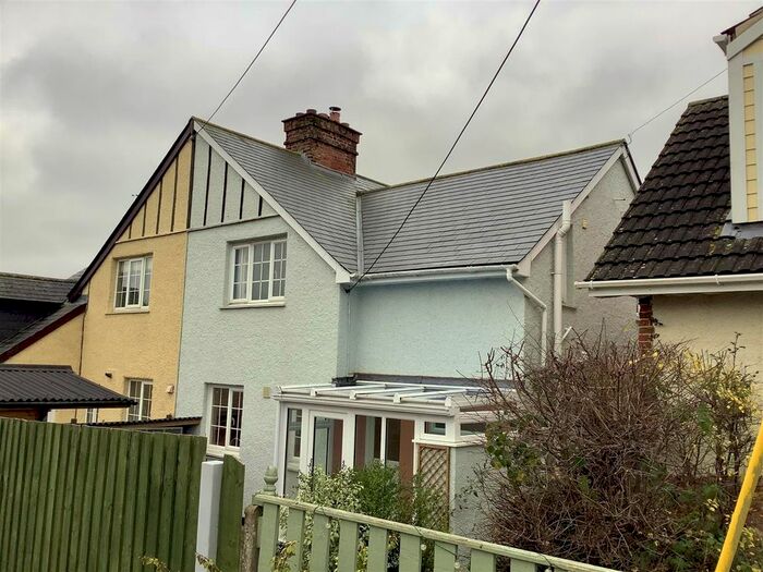 3 Bedroom Semi-Detached House To Rent In Pipers Piece, Herd Street, Marlborough SN8