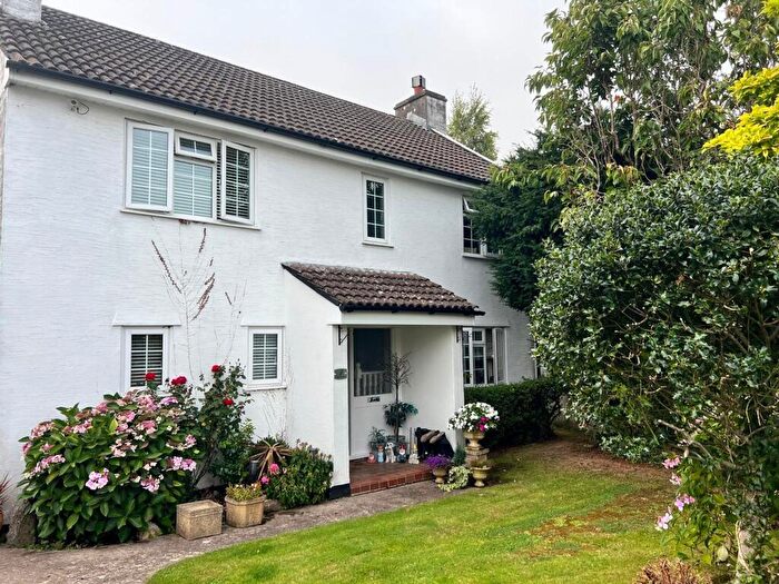 4 Bedroom Detached House For Sale In Orchard Close, Felton, Bristol, BS40
