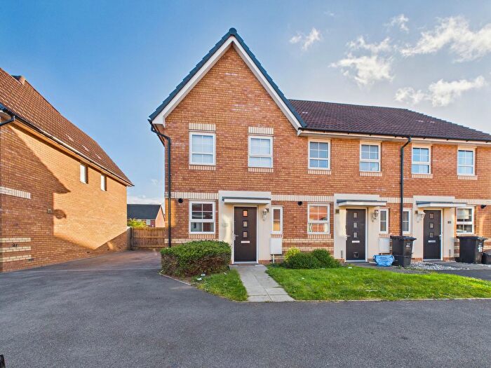 2 Bedroom Property For Sale In Balmoral Drive, Bridgwater, TA6