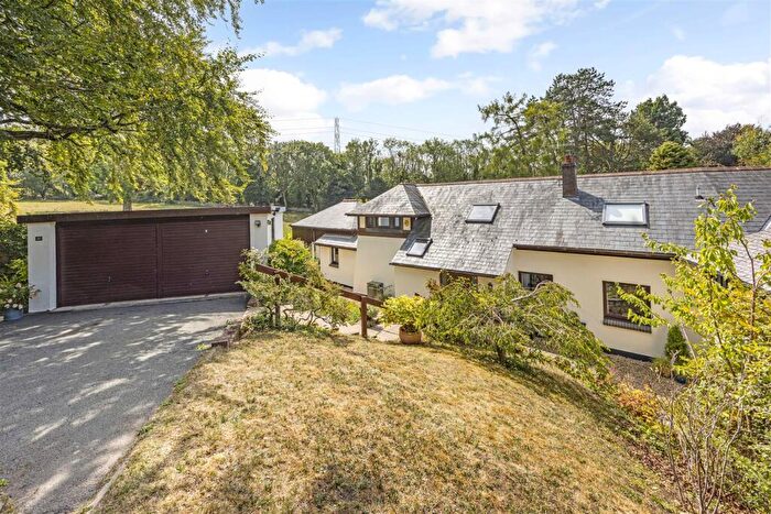 4 Bedroom House For Sale In Leckhampton Hill, Cheltenham, GL53