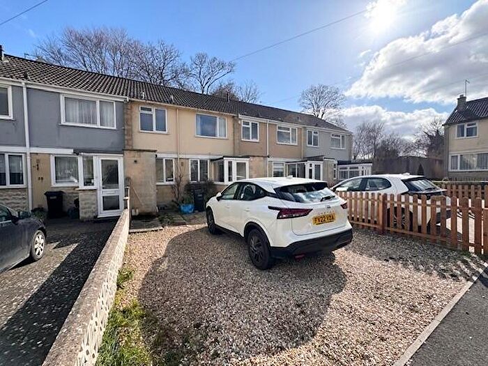 3 Bedroom Apartment To Rent In Greenbank Gardens, Bath, BA1