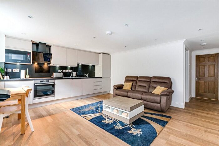 1 Bedroom Flat To Rent In Islington Park Street, Islington, N1