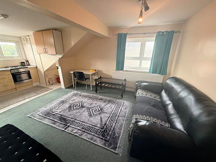 1 Bedroom Flat To Rent In York Street, Manchester, M19