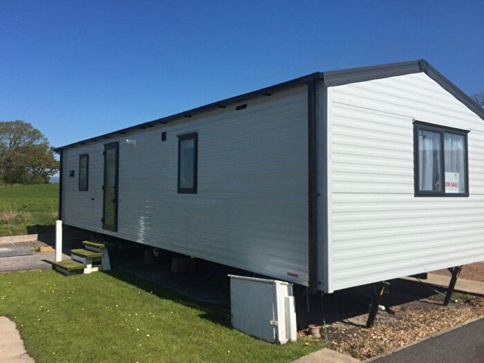 2 Bedroom Park Home For Sale In Smithy Leisure Park, PR3