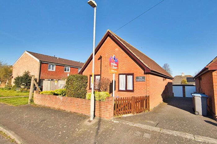 2 Bedroom Bungalow For Sale In Clarkes Close, Deal, Kent, CT14
