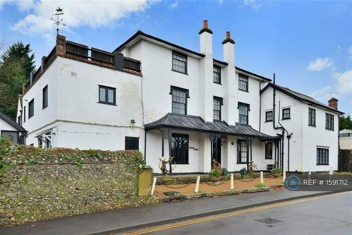 1 Bedroom Flat To Rent In Burford Corner, Dorking, RH5