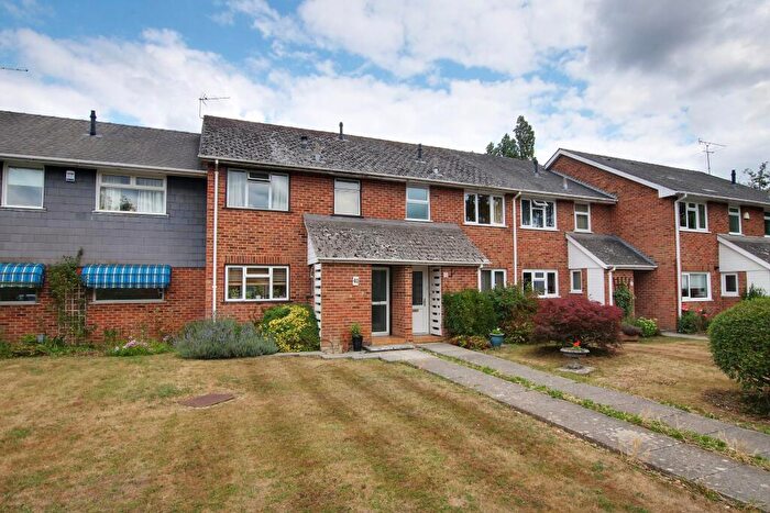 3 Bedroom Terraced House For Sale In The Harrage, Romsey, SO51