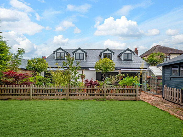 4 Bedroom Detached House For Sale In Shilton Lane Bulkington, Warwickshire, CV12