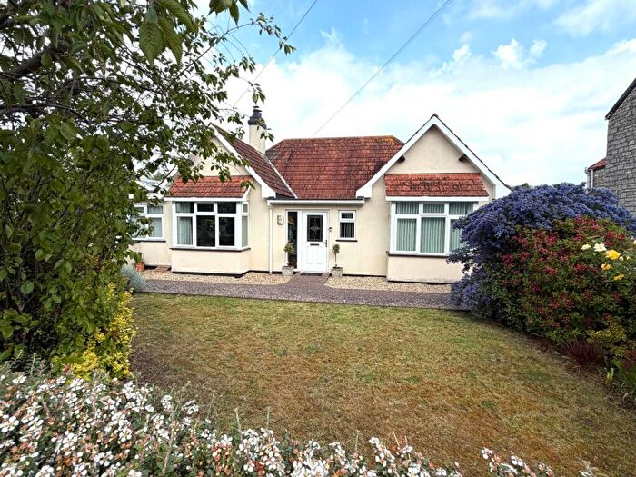 4 Bedroom Detached Bungalow For Sale In West End, Street, BA16