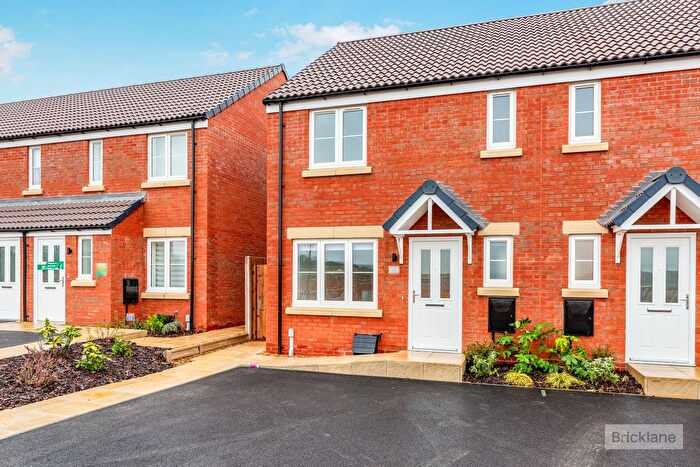 3 Bedroom Property To Rent In Alva Close, Corby, NN17