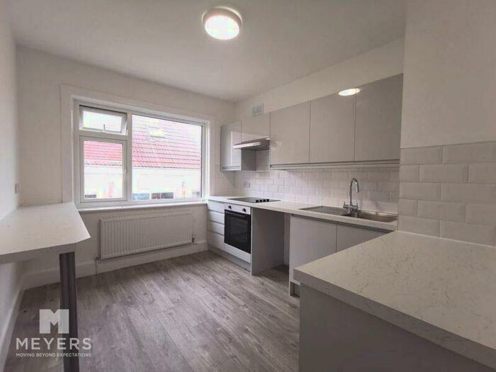 1 Bedroom Apartment To Rent In Wimborne Road, Moordown, BH9
