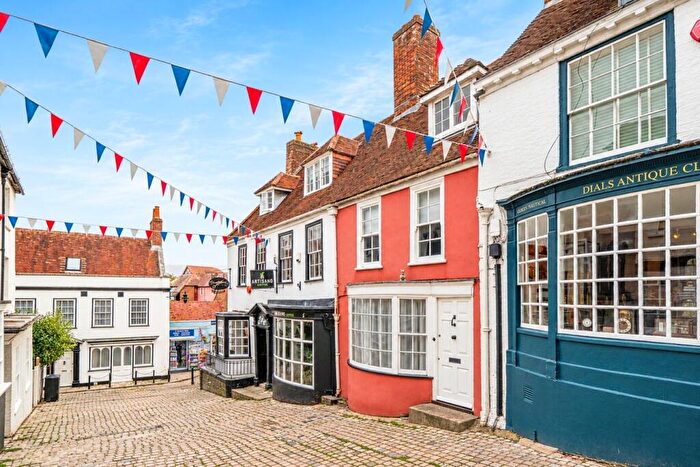 4 Bedroom Town House For Sale In Quay Hill, Lymington, SO41
