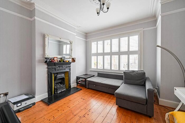 1 Bedroom Flat To Rent In Milton Park, , Highgate, London, N6