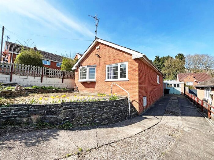 3 Bedroom Detached Bungalow To Rent In Brookwood Crescent, Carlton, Nottingham, NG4