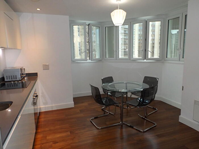 2 Bedroom Apartment To Rent In Hagley Road, B16