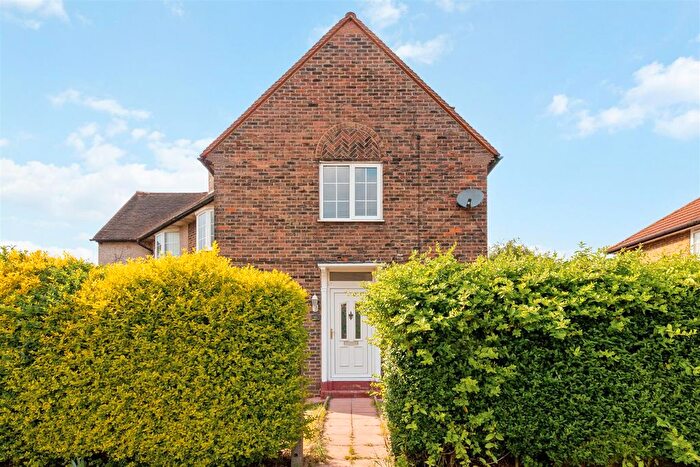 3 Bedroom Property For Sale In Furness Road, Morden, SM4