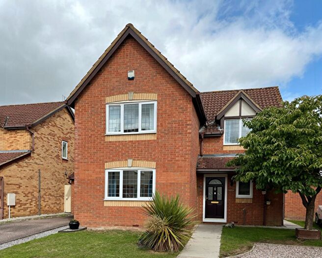 4 Bedroom Detached House For Sale In Gordian Way, Stevenage, SG2