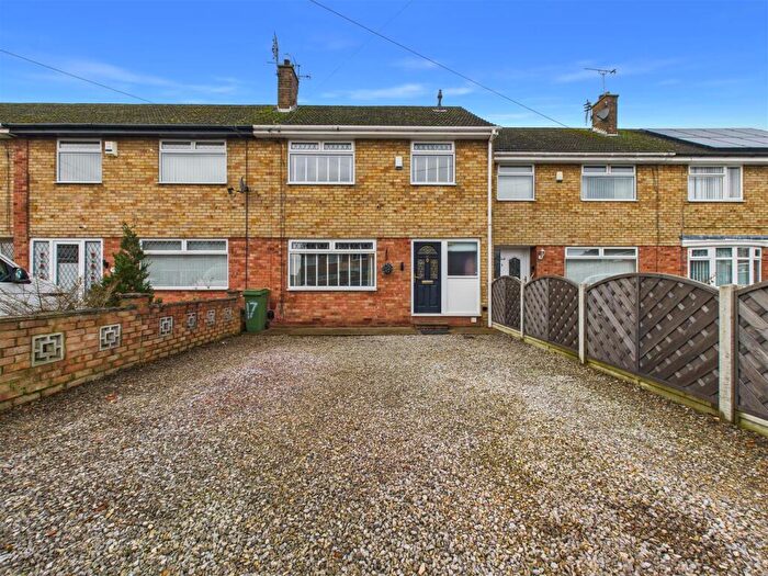 3 Bedroom Terraced House For Sale In Brigg Drive, Hessle, HU13