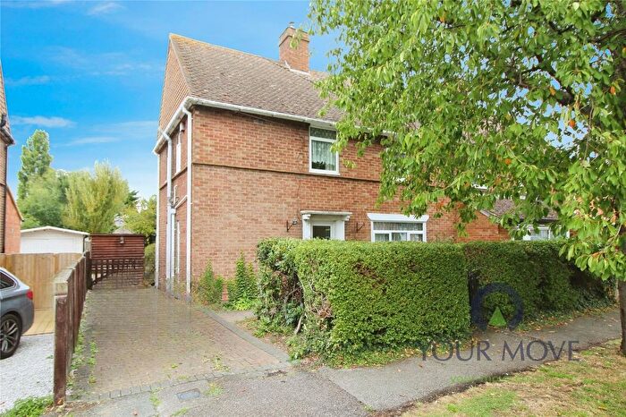 3 Bedroom Semi-Detached House For Sale In Pembroke Road, Houghton Conquest, Bedford, Bedfordshire, MK45