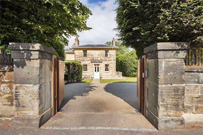 6 Bedroom Detached House For Sale In Calverley Park, Tunbridge Wells, Kent, TN1