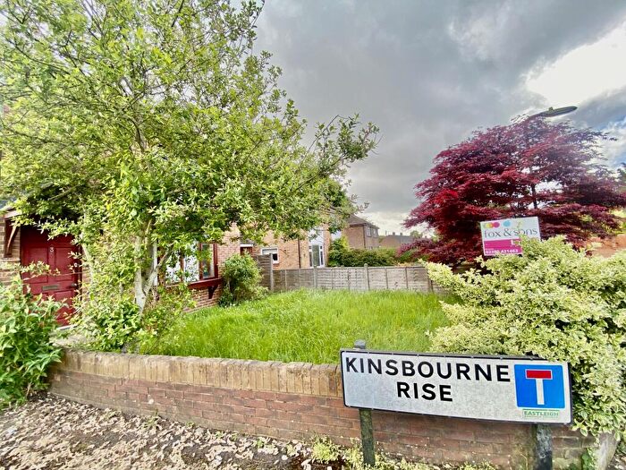 2 Bedroom Apartment To Rent In Kinsbourne Rise, Southampton, SO19