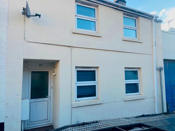 2 Bedroom Terraced House To Rent In Higher Union Lane, Torquay, TQ2