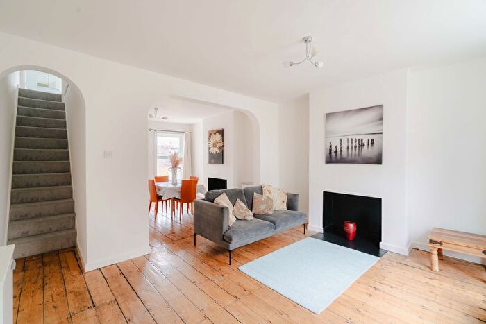 2 Bedroom Terraced House For Sale In Ashgrove Road, Bedminster, Bristol, BS3