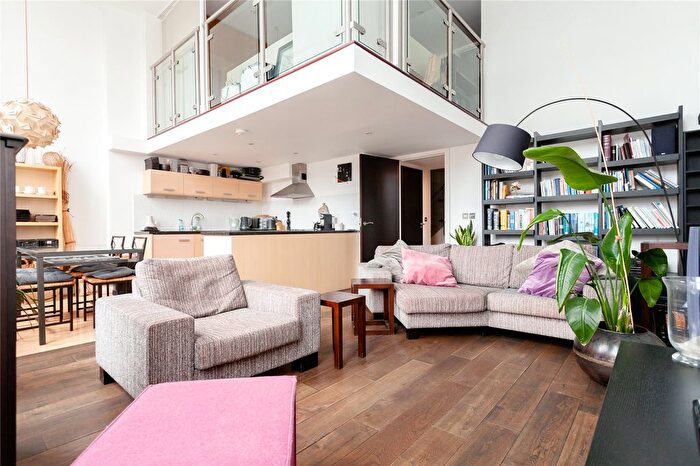 2 Bedroom Flat To Rent In Wollaton House, Batchelor Street, N1