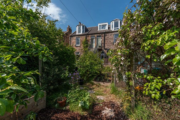 2 Bedroom Maisonette For Sale In Ferguson Place, Burntisland, KY3