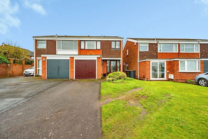 3 Bedroom Semi-Detached House For Sale In Orchard Close, Polesworth, Tamworth, Warwickshire, B78