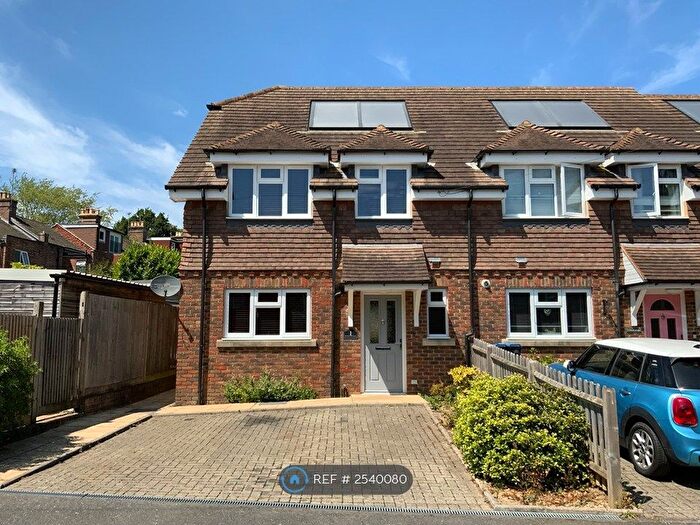3 Bedroom End Of Terrace House To Rent In Pitwick Cottages, Crawley Down, Crawley, RH10
