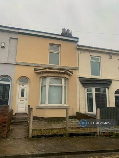 3 Bedroom Terraced House To Rent In Florence Street, Liverpool, L4