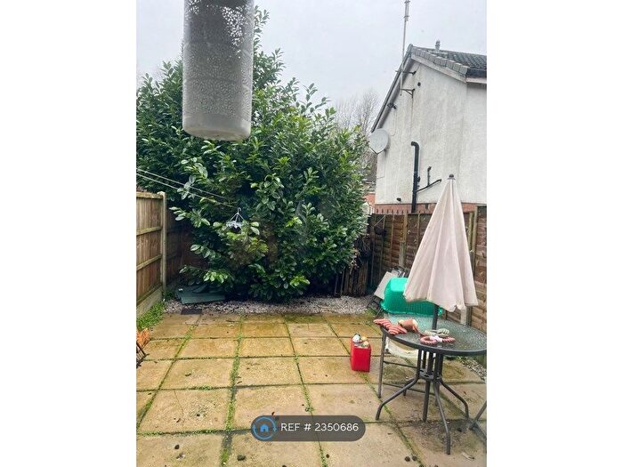 1 Bedroom Semi-Detached House To Rent In Coppleridge Drive, Manchester, M8