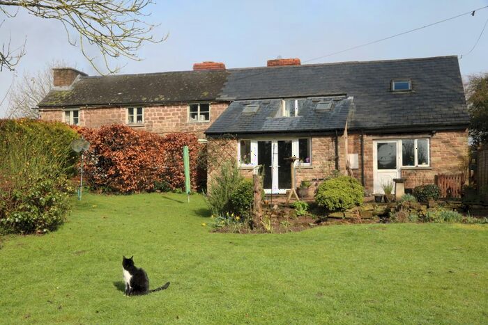 4 Bedroom Cottage For Sale In Harewood End, Hereford, HR2