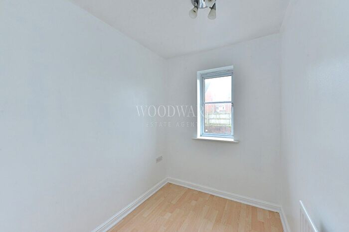 3 Bedroom End Of Terrace House For Sale In James Street, Leabrooks, Alfreton, DE55