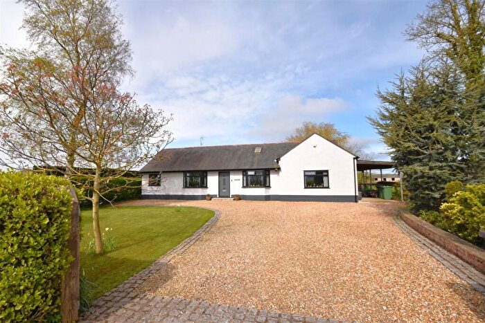 4 Bedroom Detached Bungalow For Sale In The Runnell, Neston, CH64