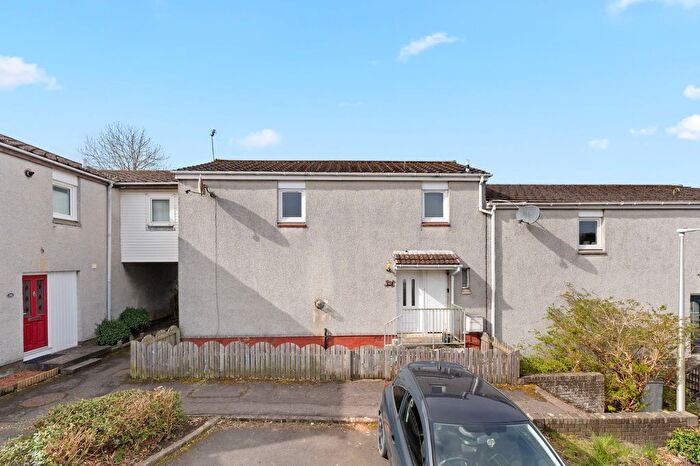 3 Bedroom Terraced House For Sale In Pennelton Place, Bo'ness, EH51