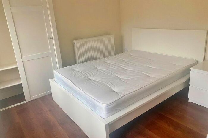 1 Bedroom Flat To Rent In Bournemouth, BH1