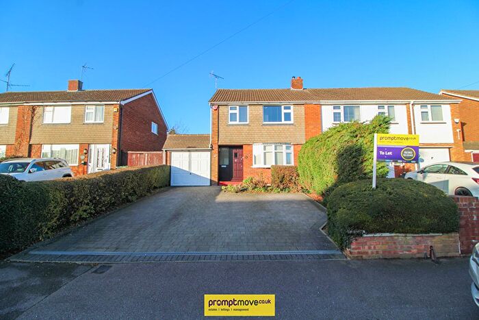 3 Bedroom Property To Rent In Dunsby Road, Luton, LU3