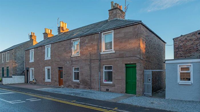 2 Bedroom Property For Sale In Glover Street, Perth, PH2