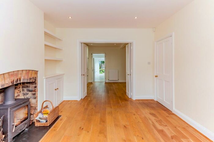 3 Bedroom Terraced House To Rent In Islip Road, Oxford, OX2