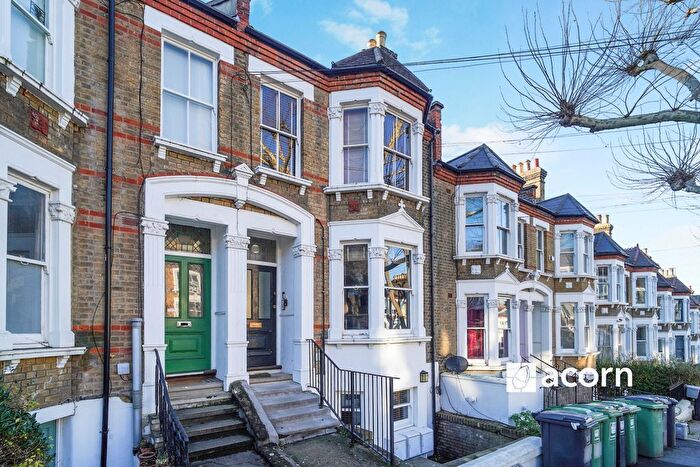 1 Bedroom Flat To Rent In Waller Road, London, SE14