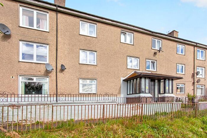 2 Bedroom Flat For Sale In Lethamhill Road, Glasgow, G33